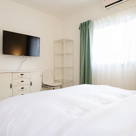 Yagen Boutique Apartments Haifa Phòng bức ảnh